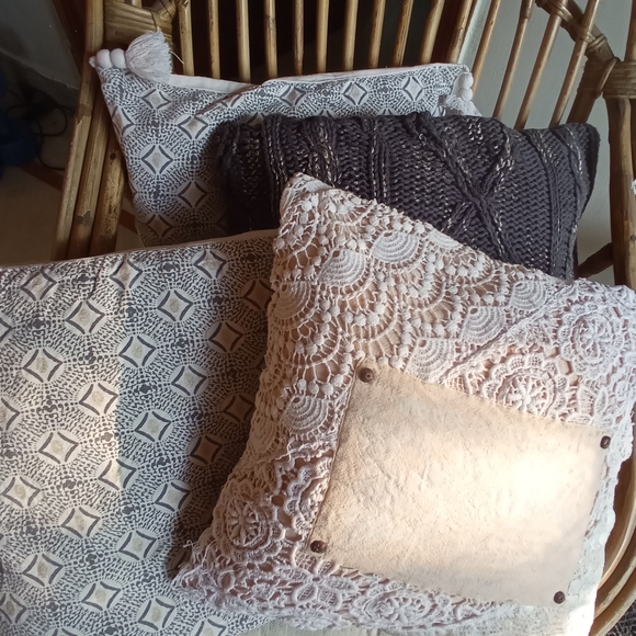 4 Boho Lace Knit Cushion Covers Set - Picture 15 of 17